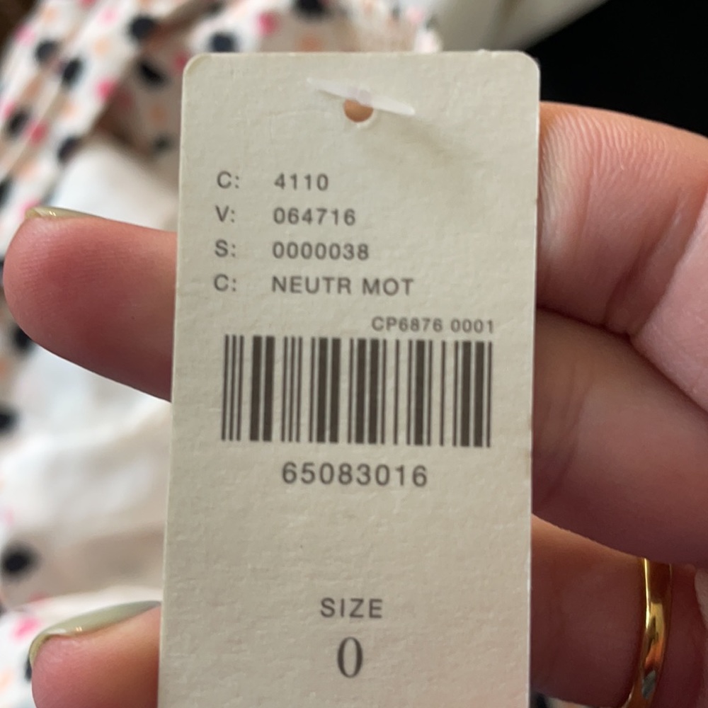 Patterned top - Picture 3 of 3